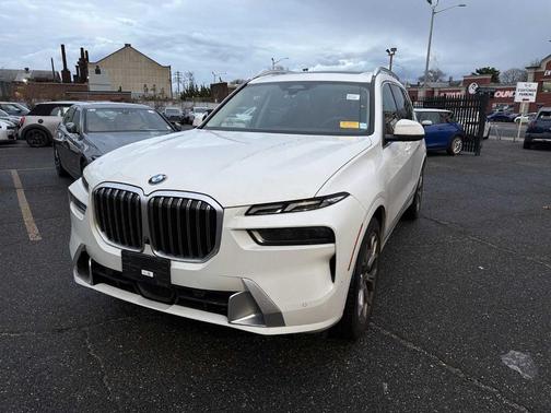 2024 BMW X7 xDrive40i