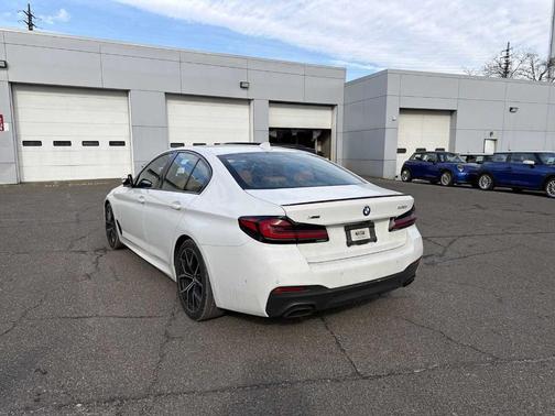 2023 BMW 530 i xDrive