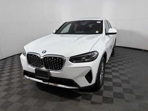 Alpine White 2023 BMW X4 xDrive30i