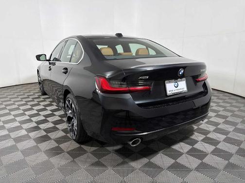 2025 BMW 330 i xDrive