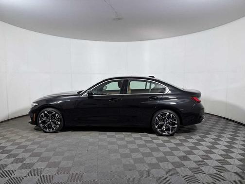 2025 BMW 330 i xDrive