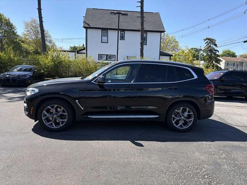 Black Sapphire Metallic 2021 BMW X3 xDrive30i