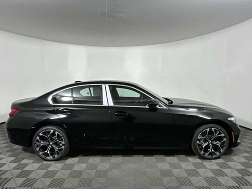 2025 BMW 330 i xDrive