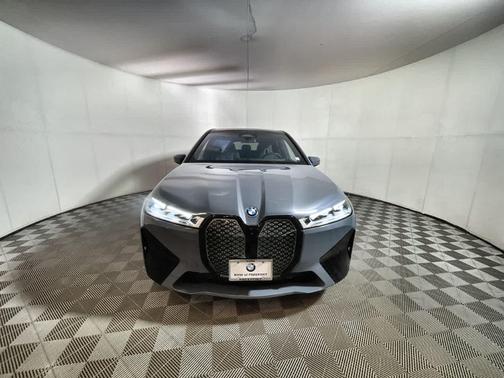 2023 BMW iX M60