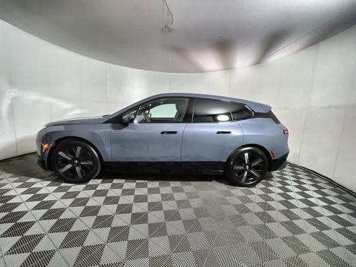 2023 BMW iX M60