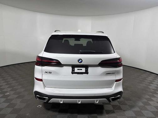 Alpine White 2026 BMW X5 xDrive40i