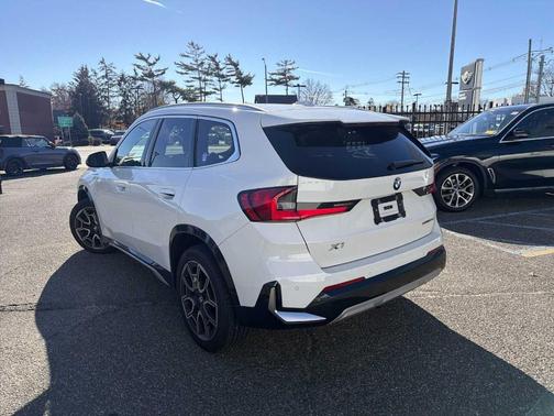 2023 BMW X1 xDrive28i