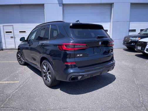 2023 BMW X5 xDrive40i
