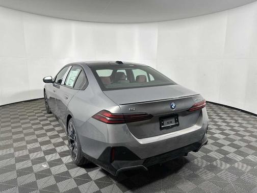 2026 BMW i5 xDrive40