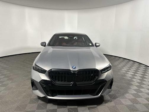 2026 BMW i5 xDrive40