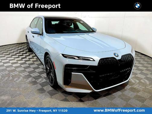 2023 BMW 760 760i xDrive