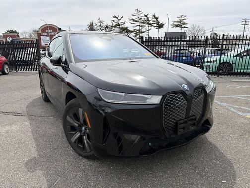 Black Sapphire Metallic 2023 BMW iX xDrive50