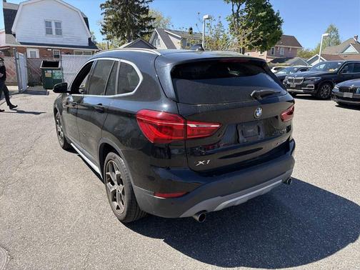 Jet Black 2019 BMW X1 xDrive28i