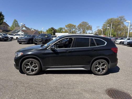 Jet Black 2019 BMW X1 xDrive28i