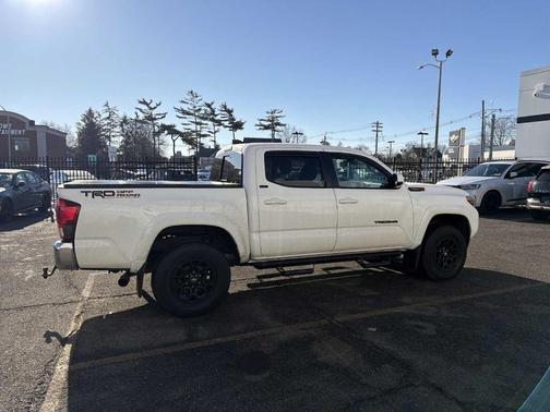 2021 Toyota Tacoma SR5