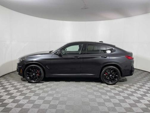 2025 BMW X4 M40i