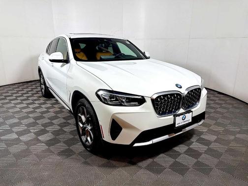 2022 BMW X4 xDrive30i