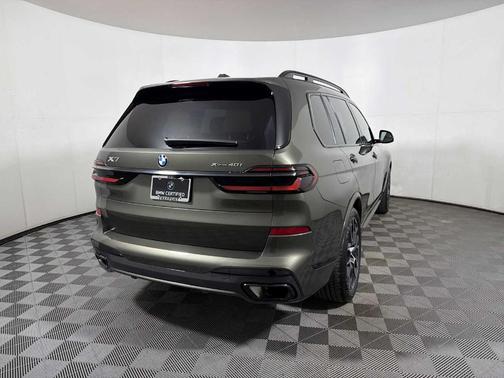 2024 BMW X7 xDrive40i