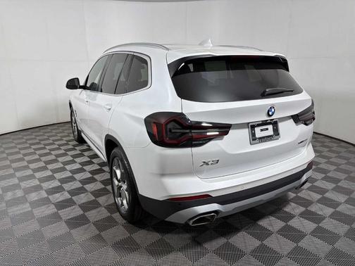 Mineral White Metallic 2024 BMW X3 xDrive30i