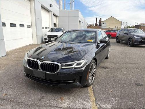 2023 BMW 530 i xDrive