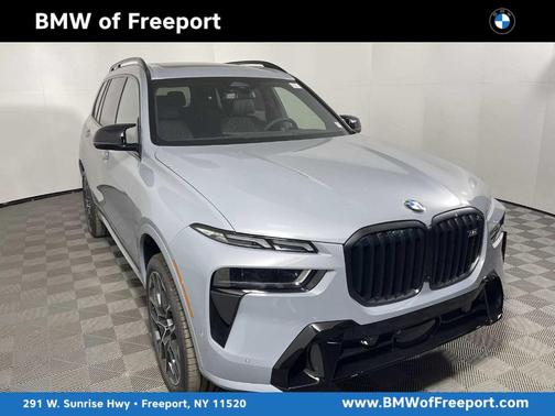 2025 BMW X7 M60i