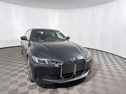 Black Sapphire Metallic 2026 BMW i4 Gran Coupe xDrive40