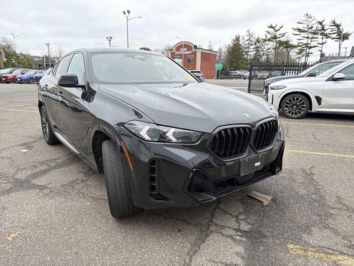 Black Sapphire Metallic 2024 BMW X6 xDrive40i