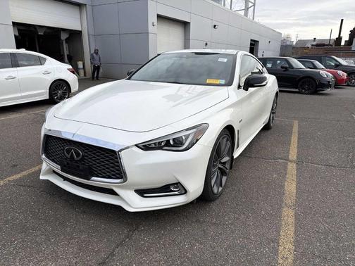 2019 INFINITI Q60 3.0t Red Sport 400