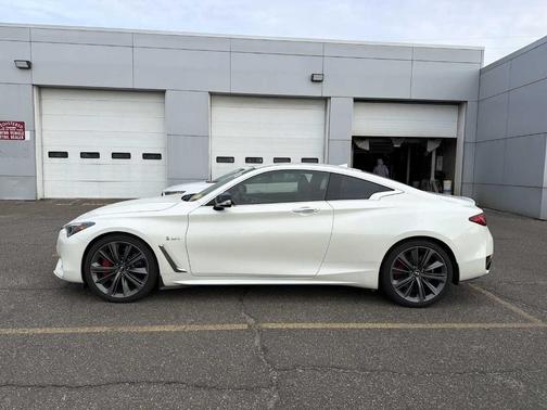 2019 INFINITI Q60 3.0t Red Sport 400