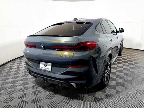 2026 BMW X6 xDrive40i