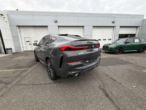 2026 BMW X6 xDrive40i