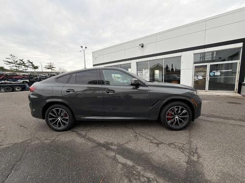 2026 BMW X6 xDrive40i