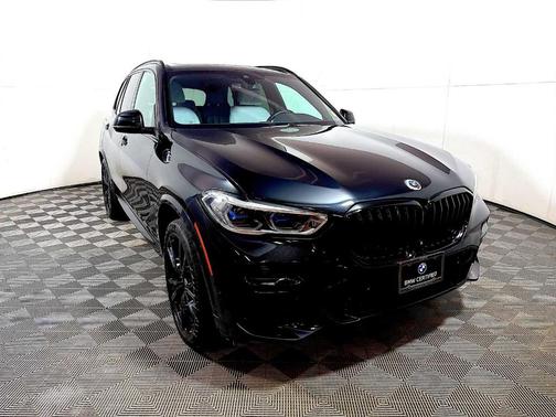 2023 BMW X5 M50i