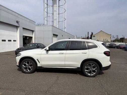 Alpine White 2023 BMW X3 xDrive30i