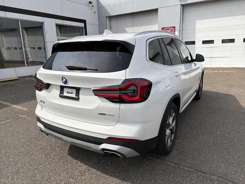 Alpine White 2023 BMW X3 xDrive30i
