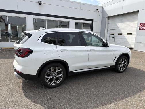 Alpine White 2023 BMW X3 xDrive30i