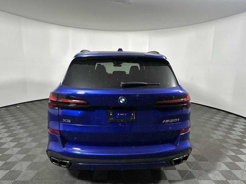 2026 BMW X5 M60i