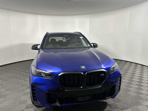 2026 BMW X5 M60i