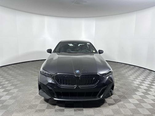 2026 BMW i5 xDrive40