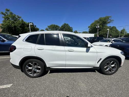 Alpine White 2023 BMW X3 xDrive30i