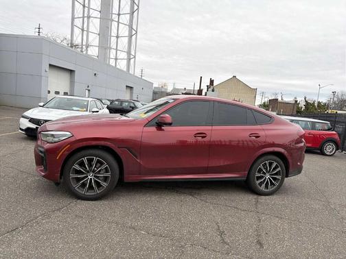 2022 BMW X6 xDrive40i