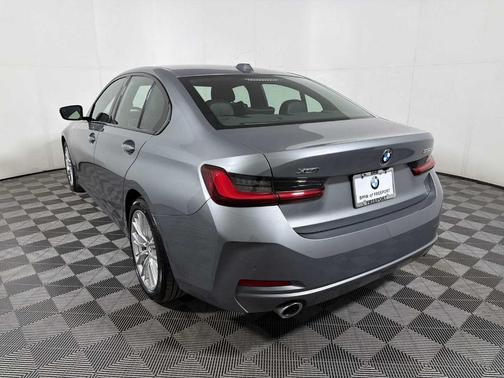 2023 BMW 330 i xDrive