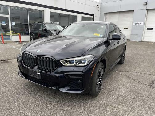 2023 BMW X6 xDrive40i
