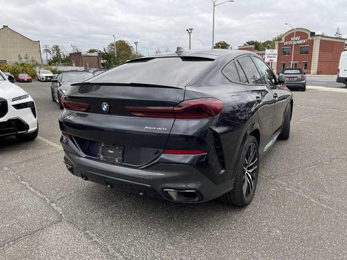 2023 BMW X6 xDrive40i
