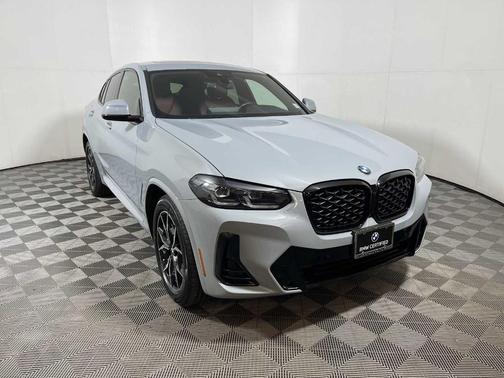 2023 BMW X4 xDrive30i