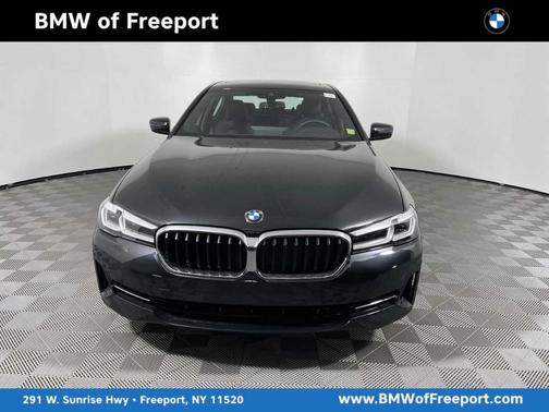 2022 BMW 530 i xDrive