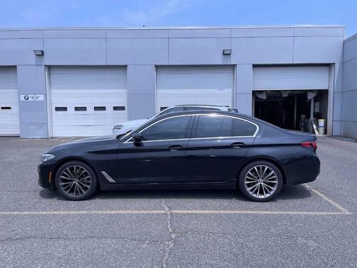 2022 BMW 530 i xDrive