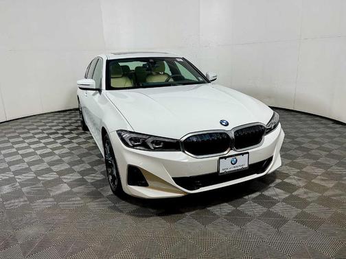 2025 BMW 330 i xDrive