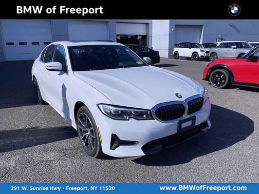 2022 BMW 330 i xDrive