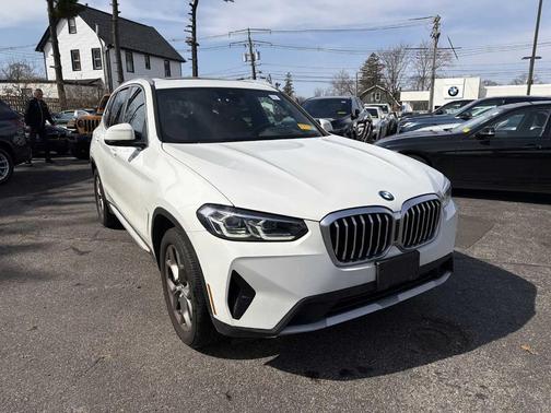 Alpine White 2024 BMW X3 xDrive30i